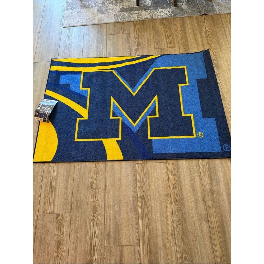 University Michigan Logo Rug in Navy and Maize